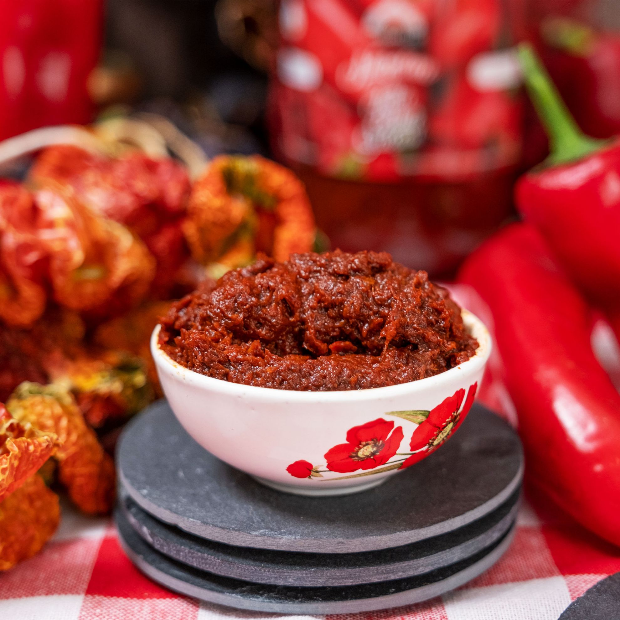 gaziantep-aci-biber-salcasi-1-kg-1