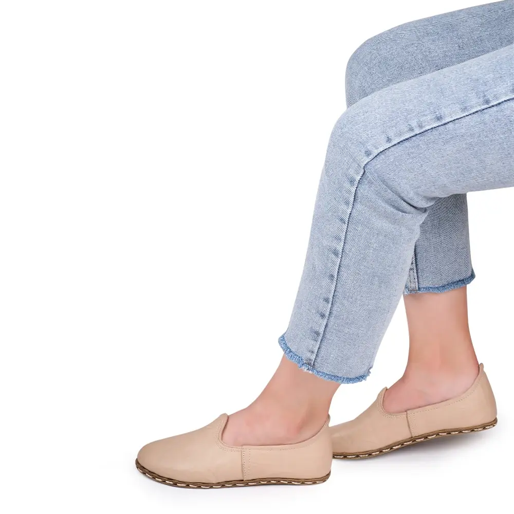 Fantazi Burunsuz Kadın Yemeni Bej