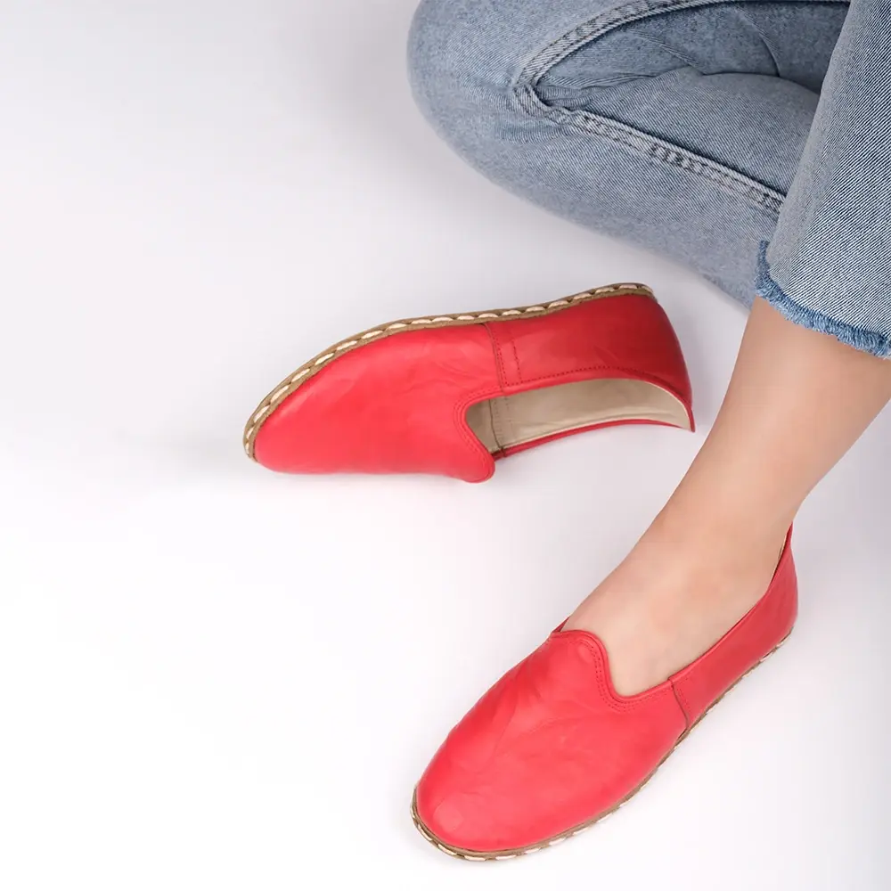 Fantazi Burunsuz Kadın Yemeni Kırmızı