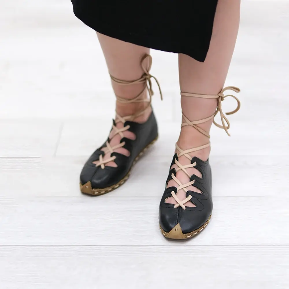 Kısa Zeyna Kadın Yemeni Siyah