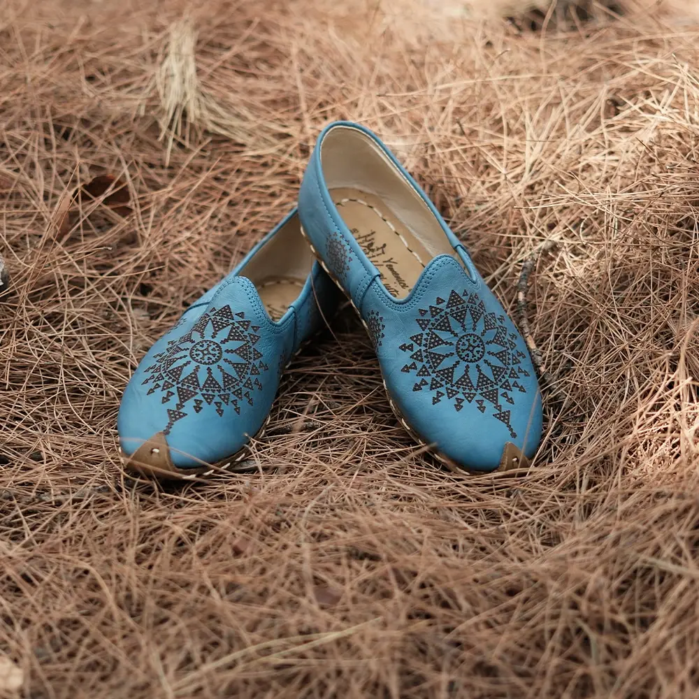 Lazerli Kadın Yemeni Mavi