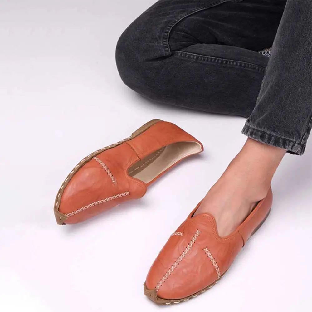 Saraçlı Burunlu Erkek Yemeni Kahverengi