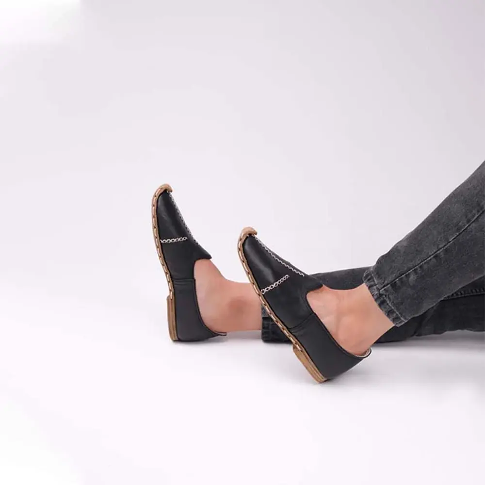 Saraçlı Burunlu Erkek Yemeni Siyah