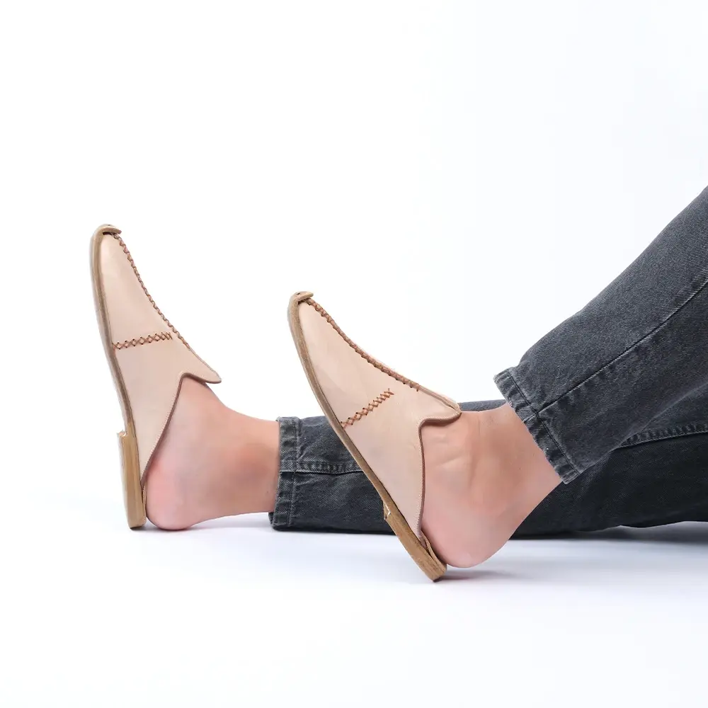 Saraçlı Burunlu Erkek Terlik Bej