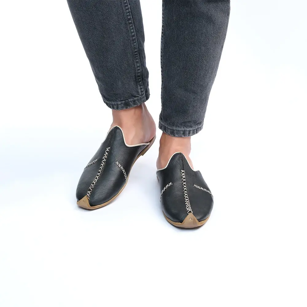 Saraçlı Burunlu Erkek Terlik Siyah