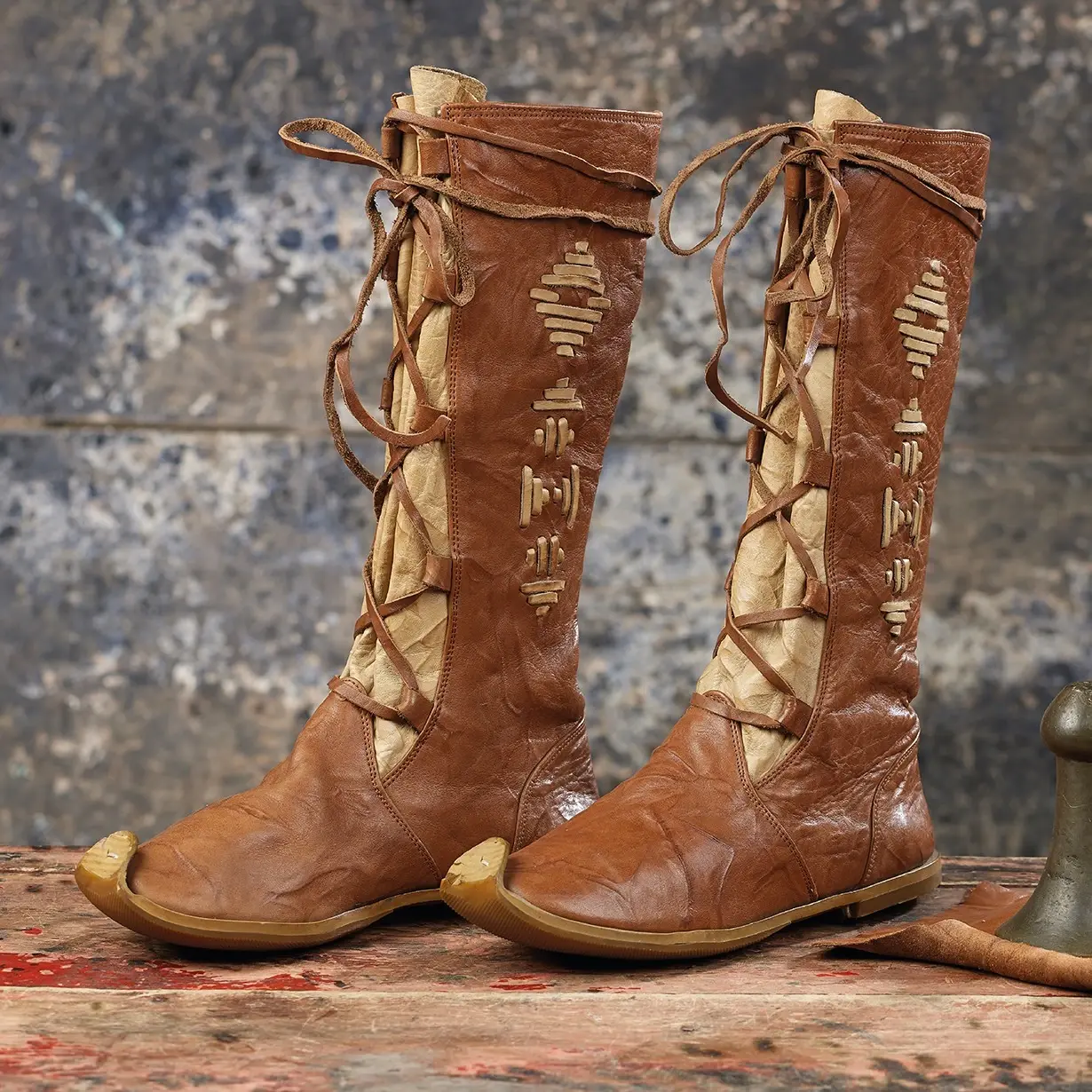 Yemeni Körüklü ve Motifli Çizme